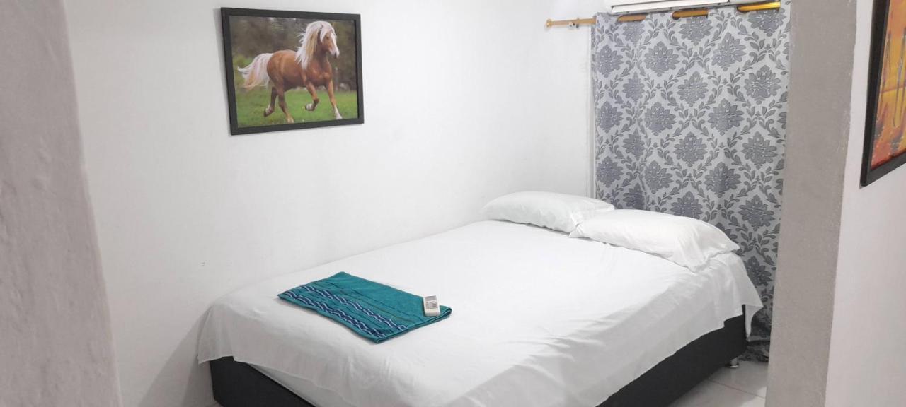 Cartagena Hostal Las Villas מראה חיצוני תמונה